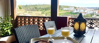 Mirador de San Benito House