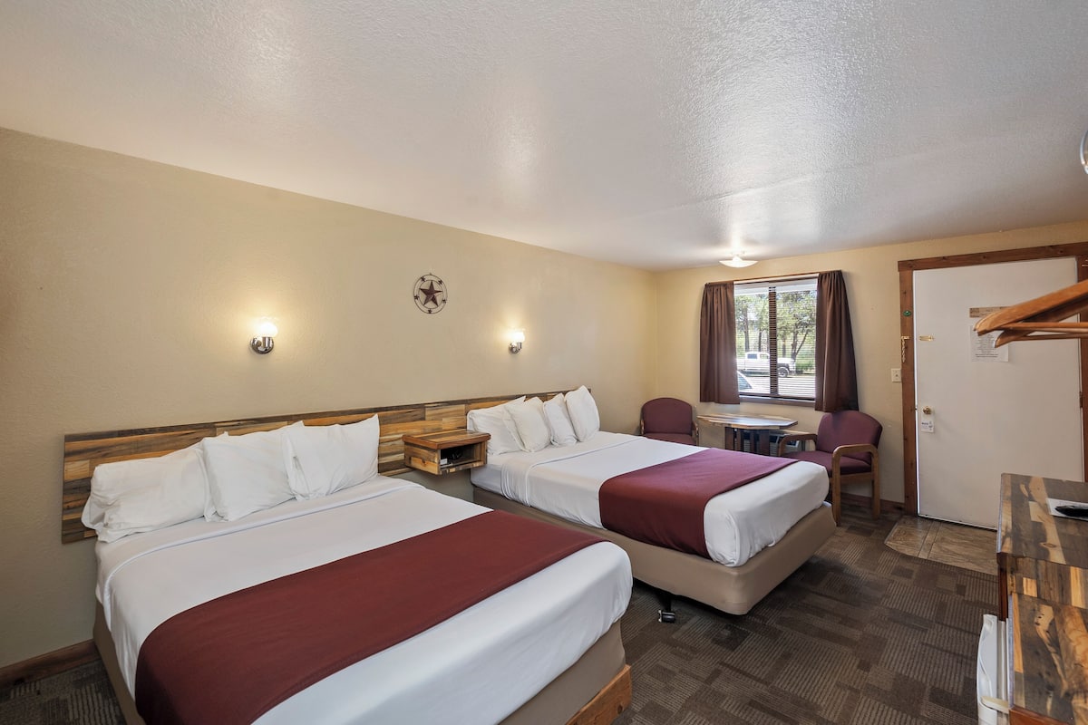 1 bedroom, individually decorated, individually furnished, free WiFi