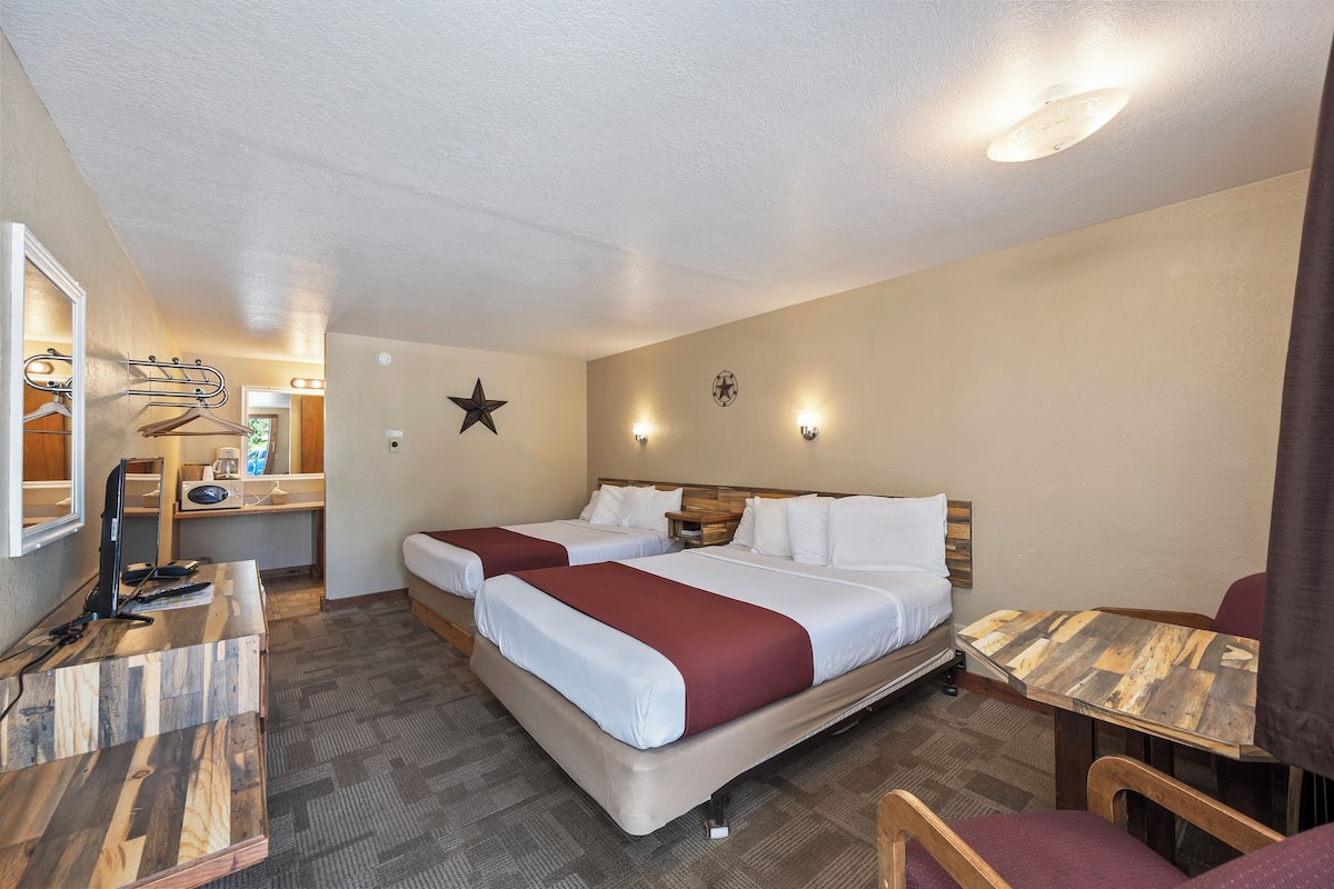 Deluxe Double Room | 1 bedroom, individually decorated, individually furnished, free WiFi