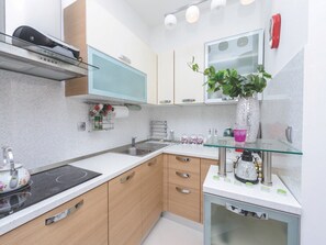 Apartment | Private kitchen | Fridge, microwave, oven, stovetop