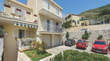 Apartment | Exterior