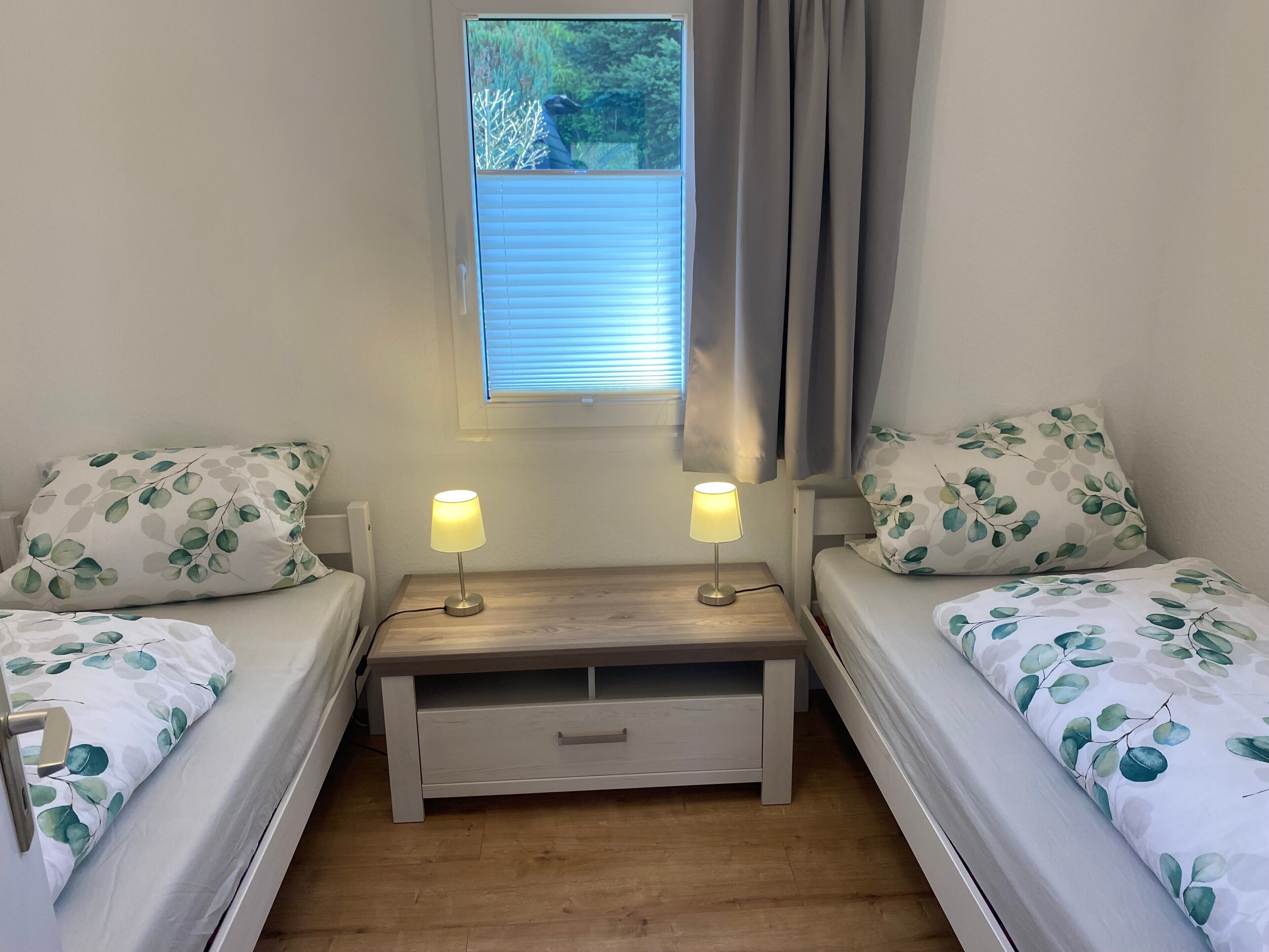 2 Schlafzimmer, Bügeleisen/Bügelbrett, Bettwäsche