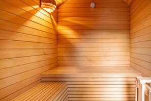 Sauna - Apartment 'Maria' with Private Terrace, Private Garden and Wi-Fi (Zislow)