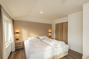 1 soverom og reiseseng for barn