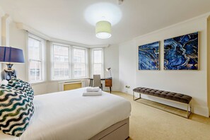 3 bedrooms, iron/ironing board, WiFi