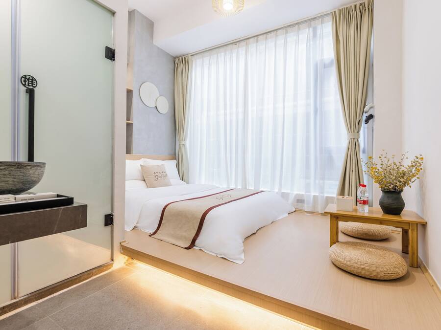 Superior-Doppelzimmer, Japanisches Futonbett, Nichtraucher, Stadtblick | Verdunkelungsvorhänge, schallisolierte Zimmer, kostenloses WLAN
