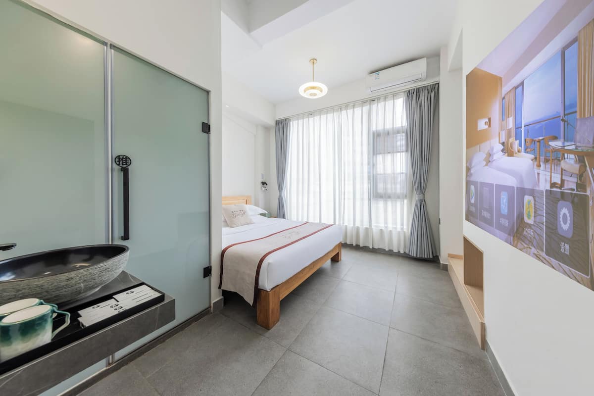 Cortinas blackout, sistema de insonorización y wifi gratis