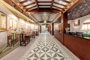 Lobby - Stargazing Platform Inn - Heart of Old Canton (Guangzhou)