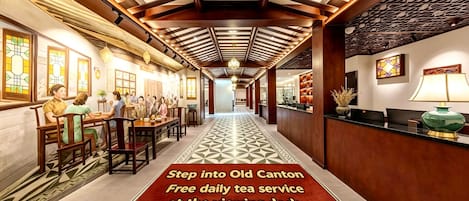 Tatami Queen Room(Complimentary daily tea service at Stargazing Platform) | Blackout drapes, soundproofing, WiFi (free), bed sheets