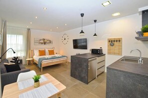 1 bedroom, WiFi, bed sheets - Chic studio apartment in Bale near Rovinj (Bale)