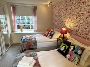 Imagen sin descripción, 5 de 45, botón