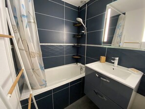 Shower - CALLEA II - Holiday home with garden in Carnac - K16 (Carnac)