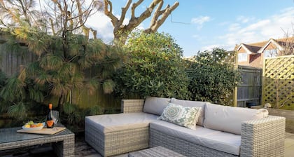 Shoreline Hideaway | by The Butler Collection