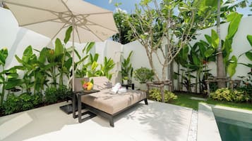 Private pool