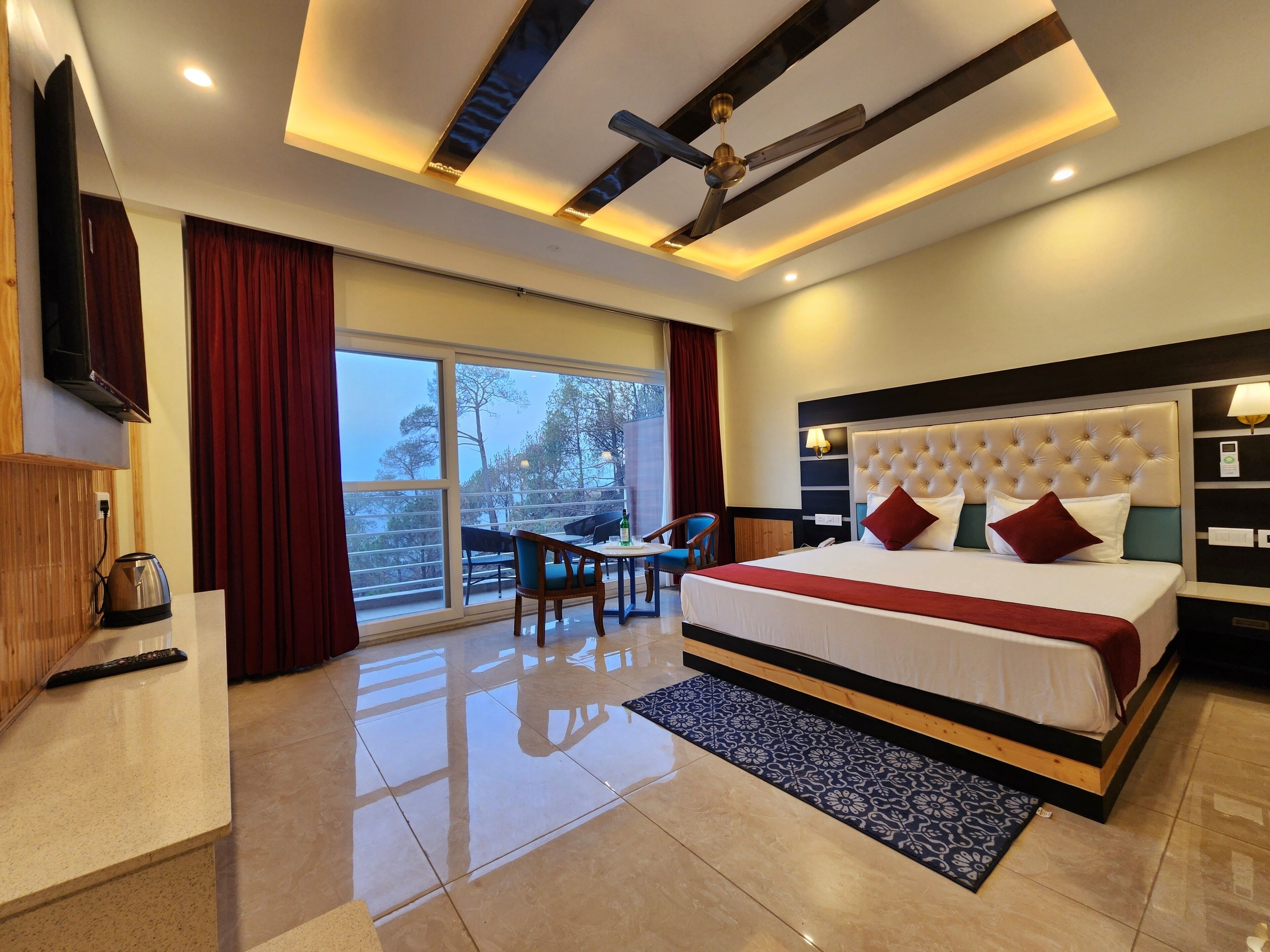 Premium Room, Balcony, Mountain View