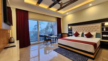 Premium Room, Balcony, Mountain View