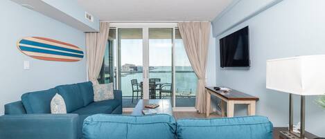 Fernseher, DVD-Player