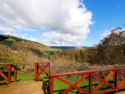 Beautiful private villa for 10 people with WIFI, TV, terrace, pets allowed and panoramic view