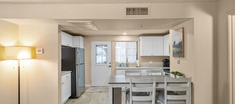 Elegant Green Valley Villa 55+