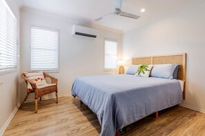 2 sovrum, skrivbord, strykjärn/strykbräda och gratis wi-fi