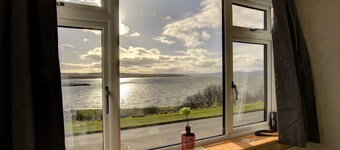 Cosy 2-bedroom house with panoramic views of the Cromarty Firth