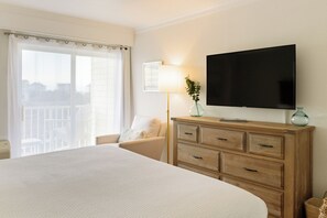 1 bedroom, free WiFi, bed sheets - Seas the Day at Villas at Hatteras Landing - 1 Bedroom Near-Beach Condos with Pool Access! (Hatteras)