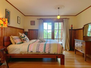 3 dormitorios, tabla de planchar con plancha, cuna de viaje y wifi