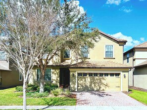 Exterior - Hogwarts & Star Wars! Sleeps 17! Waterslide! (Four Corners)