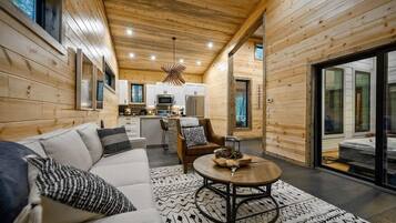 Fernseher, Kamin, Arbeitsbereiche