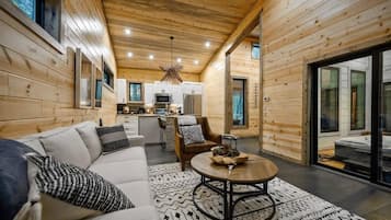 Fernseher, Kamin, Arbeitsbereiche