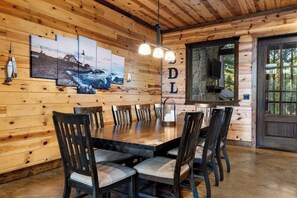 Dining - Salty Dog Lodge • Hot Tub, Pool Table, Firepit (Broken Bow)