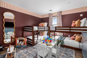 5 Schlafzimmer, Bügeleisen/Bügelbrett, Reisekinderbett, WLAN