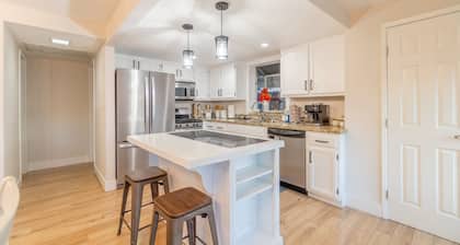 Modern 3-bedroom Escape in Northwest Reno