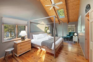 3 slaapkamers, een bureau, wifi, beddengoed