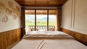 Design Villa, Mountain View | 2 bedrooms, desk, laptop workspace, iron/ironing board - Hayasa Cabin Villa (Dieng Kulon)