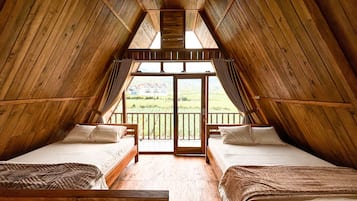 Villa clásica, vista a la montaña | 2 habitaciones, escritorio y espacio para trabajar con laptop