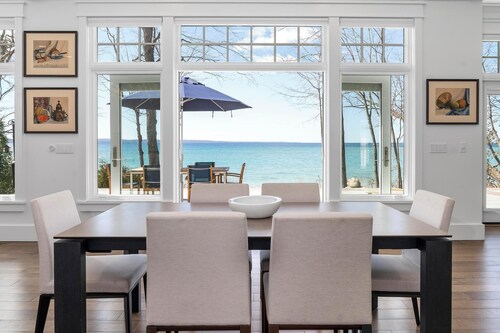 Blue Beech Estate- Beautiful Waterfront Estate!