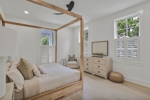 Room - Newly Remodeled | Watercolor Resort | Golf Cart! (Santa Rosa Beach)