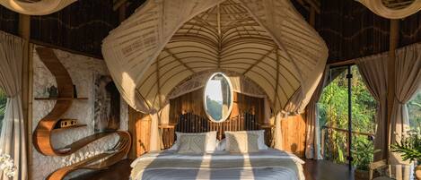 Deluxe Villa, 1 King Bed, Non Smoking, Resort View | 1 bedroom, premium bedding, minibar, in-room safe