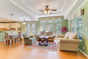 House (2 Bedrooms) | Front of property