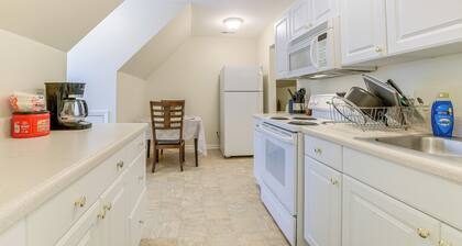 Hike, Golf & Boat: Wake Forest Home w/ Yard