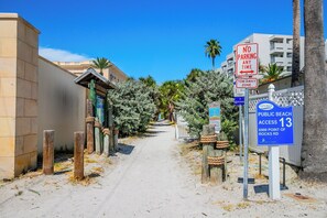 Property grounds - Sea Grape Cottage - 1123   “Siesta Key” (Sarasota)