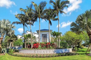 Property grounds - Regatta - Naples, Florida (Naples)