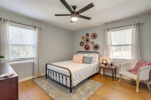 House (3 Bedrooms) | Interior - 10 Mi to Downtown Macon: Family Home w/ Patio! (Macon)