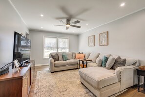 House (3 Bedrooms) | Interior - 10 Mi to Downtown Macon: Family Home w/ Patio! (Macon)
