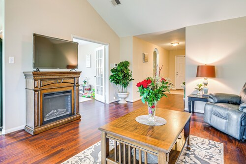 Suburban Home in Magnolia w/ Fenced Yard