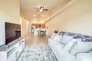 Interior - Cape Coral Gem w/ Endless Day Trip Adventures (Cape Coral)