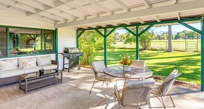 Patio & Mountain Views: Farmhouse in Mancos!