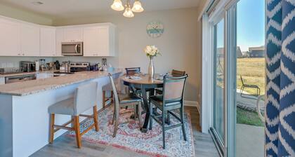 6 Mi to PNC Music Pavilion: Concord Townhome