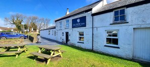 Exterior - Fully refurbished, fantastic outside space! (Truro)